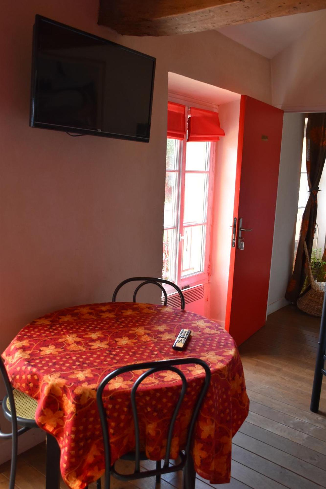 Appartements Et Chambres Le Vaumurier De Saint Lambert ภายนอก รูปภาพ