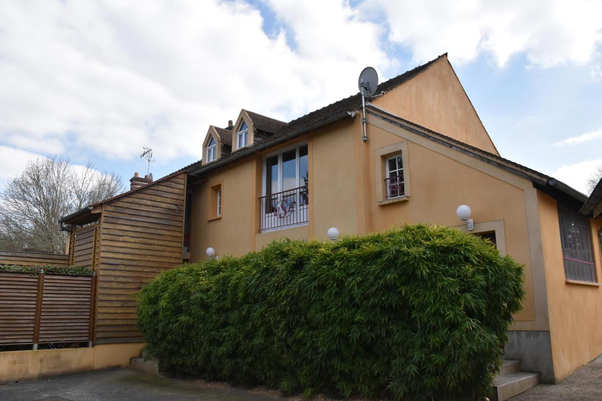 Appartements Et Chambres Le Vaumurier De Saint Lambert ภายนอก รูปภาพ